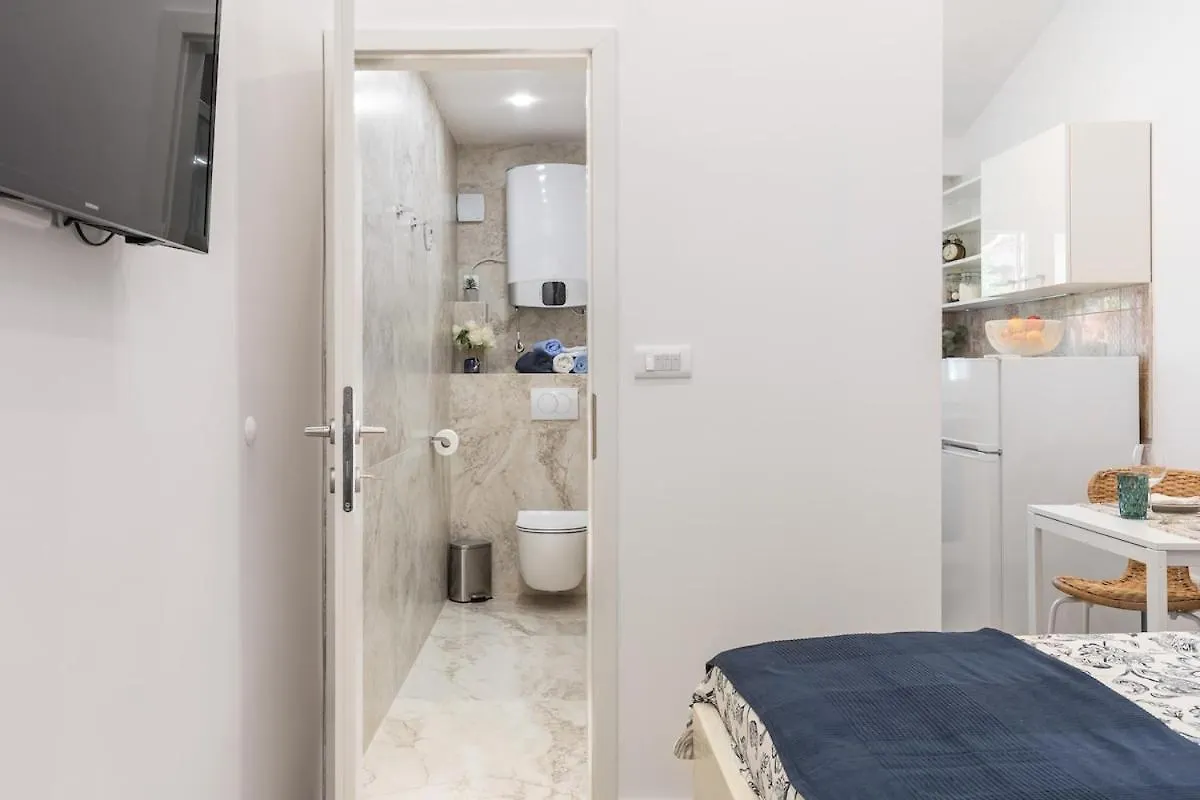 Luxury Apartment In Old Town Center With Sea View Split 0*,