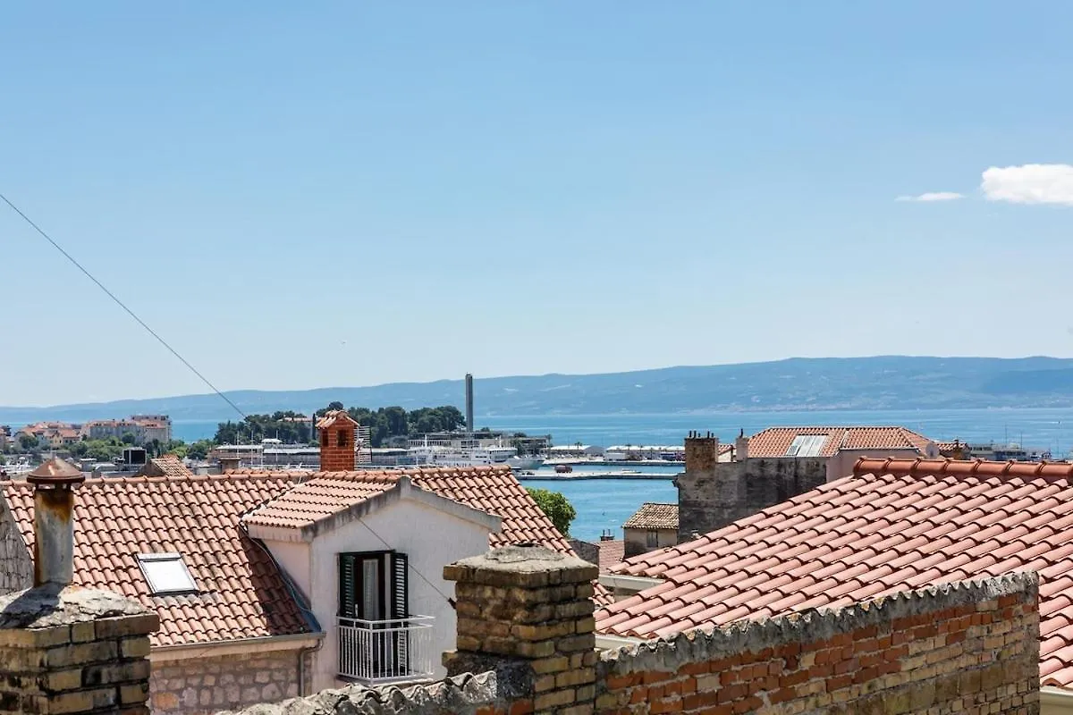 Luxury Apartment In Old Town Center With Sea View Split